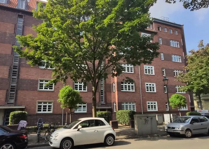 Exceptional Short-term דירה